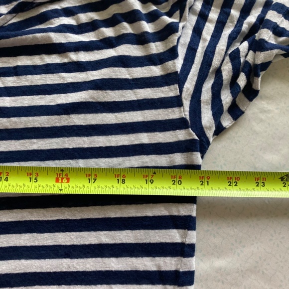 Cynthia Rowley 100% linen top - Picture 5 of 6